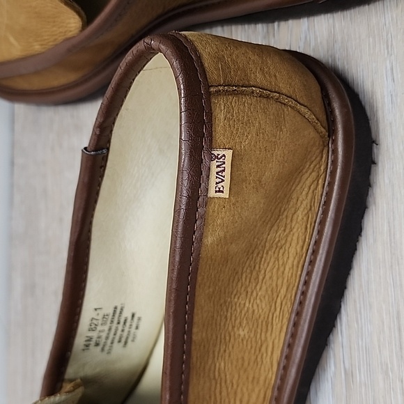 NWOT L.B. Evans Mens Deerking Deerskin Leather Classic Moccasin Slippers Tan 14M - Picture 8 of 11